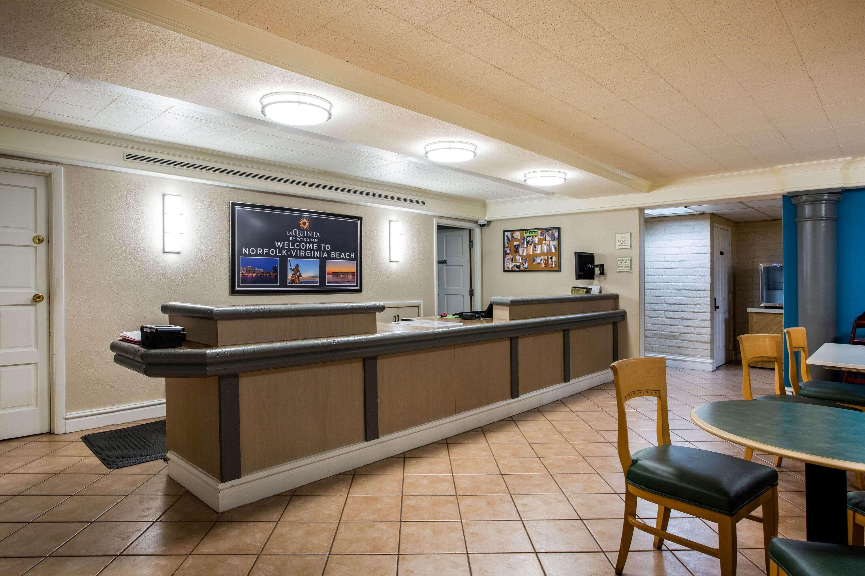 La Quinta Inn By Wyndham Norfolk Virginia Beach Buitenkant foto