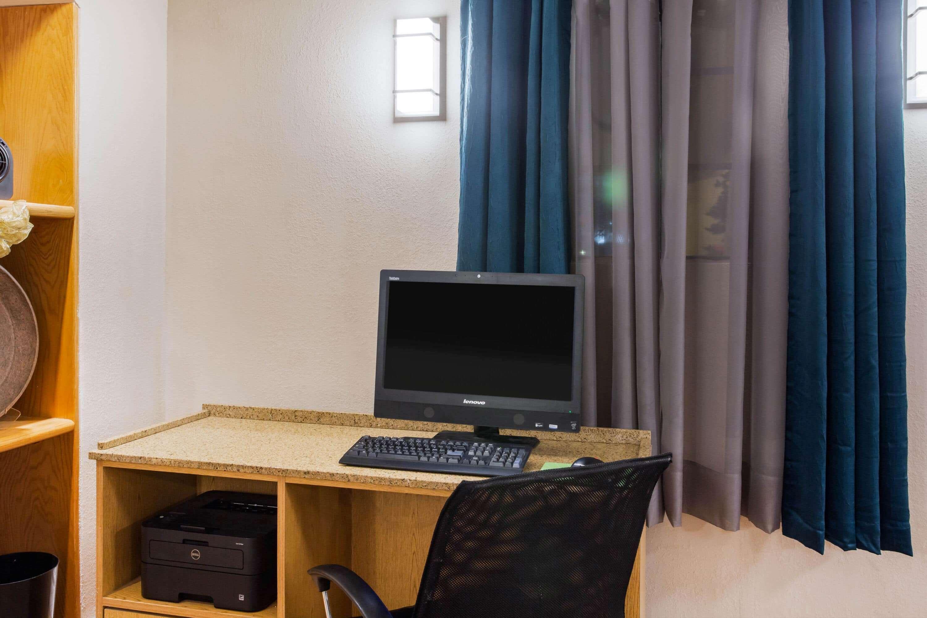 La Quinta Inn By Wyndham Norfolk Virginia Beach Buitenkant foto