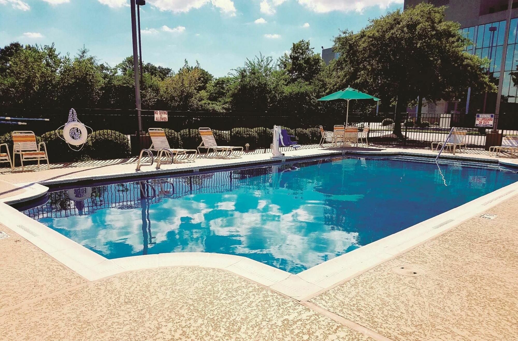 La Quinta Inn By Wyndham Norfolk Virginia Beach Buitenkant foto